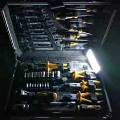 Basic Nature Powerbank 8 Mit Solarpanel -Outdoor Campingausrüstung Geschäft rr180 866 6